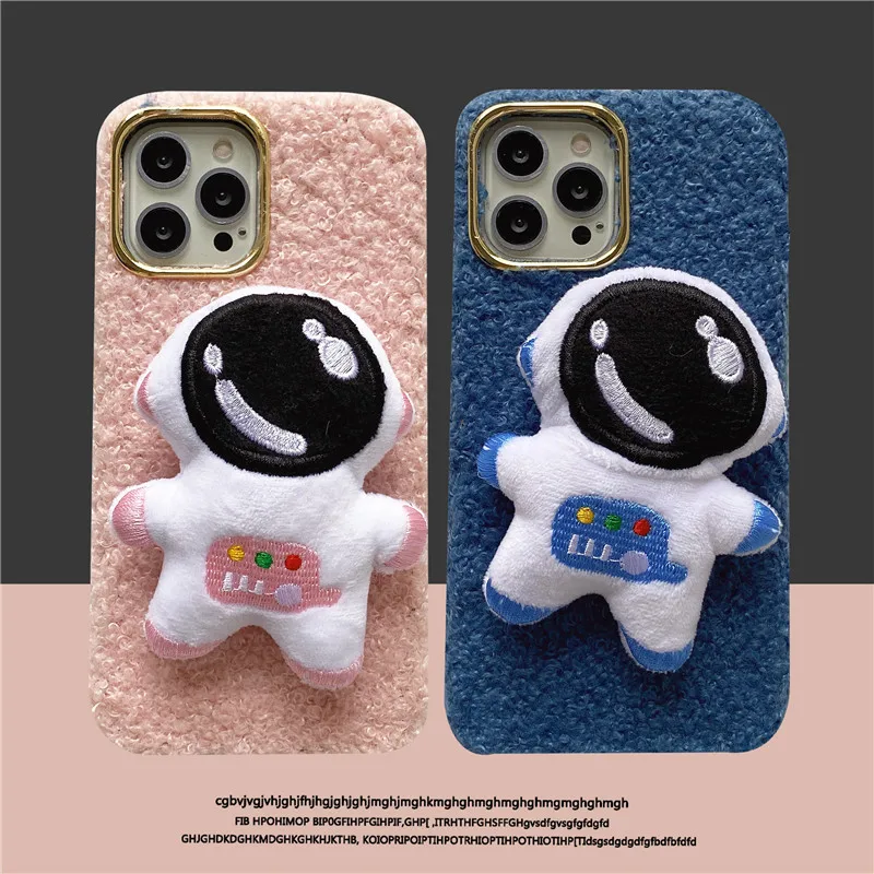 

Plush Warm Spaceman Fur Case For iPhone 13 12 11 Pro Max XS Max XR X Furry Fluffy Cartoon Astronaut Cover For iPhone 7p 8 Plus