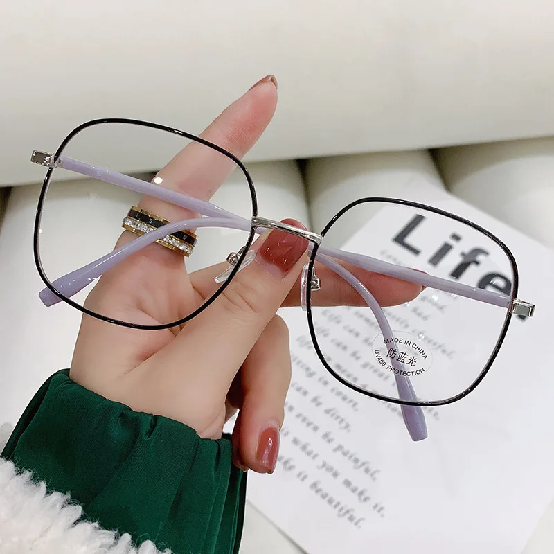 

2022 New Glasses Square Anti Blue Light Eyeglasses Women Retro Metal Frame Flat Glasses Men Eyewear Optical Computer