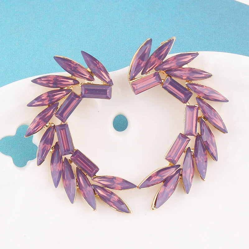 

LUBOV 16 colorful Wings Stud Earrings Acrylic Crystal Stone Women Piercing Earrings Trendy Wedding Jewelry Christmas Gift