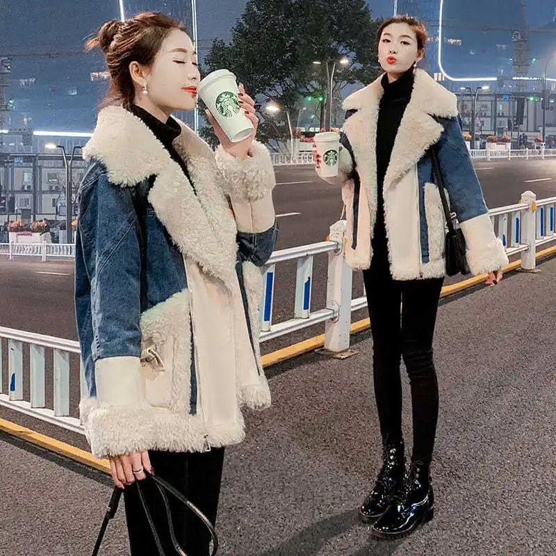 Fashion Lalambswool Coat Women's Faux Fur Denim Jackets Female Fur Short Coat Autumn and Winter Warm Women Woolen Coat