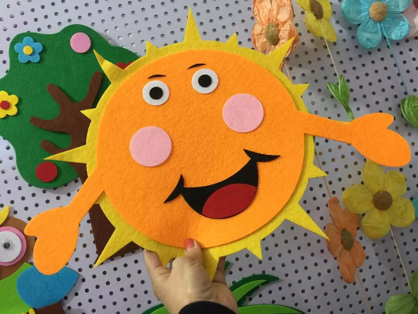 Со смайликом защита от солнца плотный нетканный фетровой ткани настенные