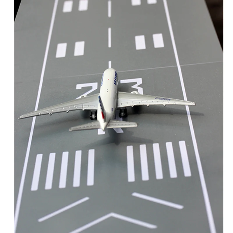 

Airport Aircraft apron Exhibition Platform Airport Runway Can splicing For 1:400 Scale Airplanes Model Display