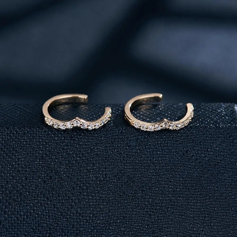 

5Pairs Simple Zircon Fashion Ear Bone Ring Ear Cuff Clip Earring Jewelry Gifts