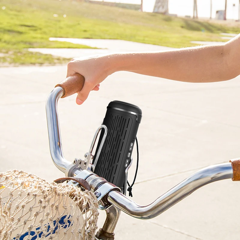 Беспроводная bluetooth колонка BS12 портативный сабвуфер с фонарем и картой для езды на