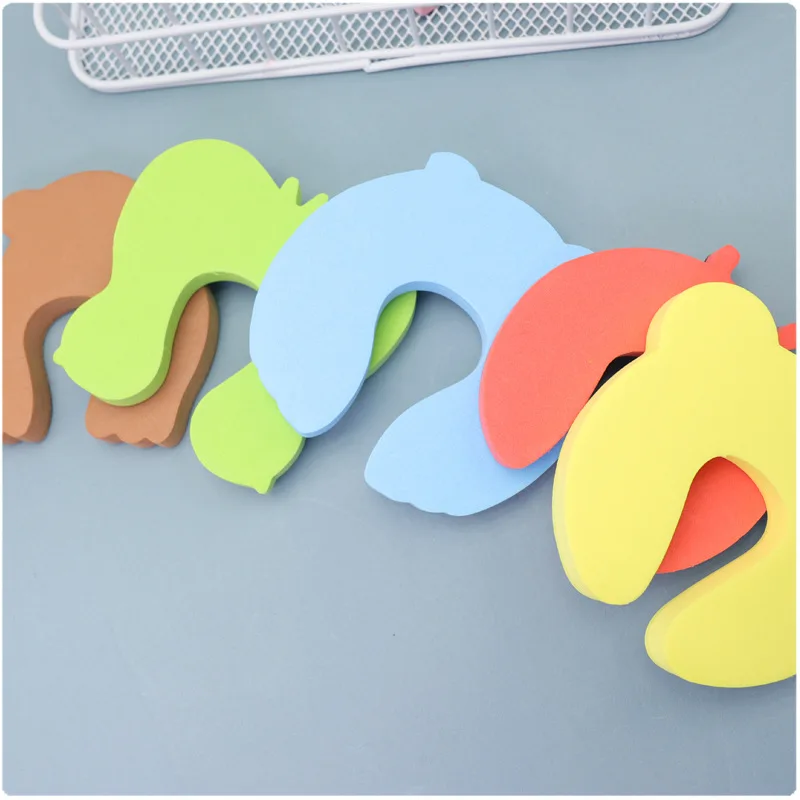 

Cartoon Pattern Safety Door Card Children's Door Clip Baby Safety Door Stall Thickened Safety EVA