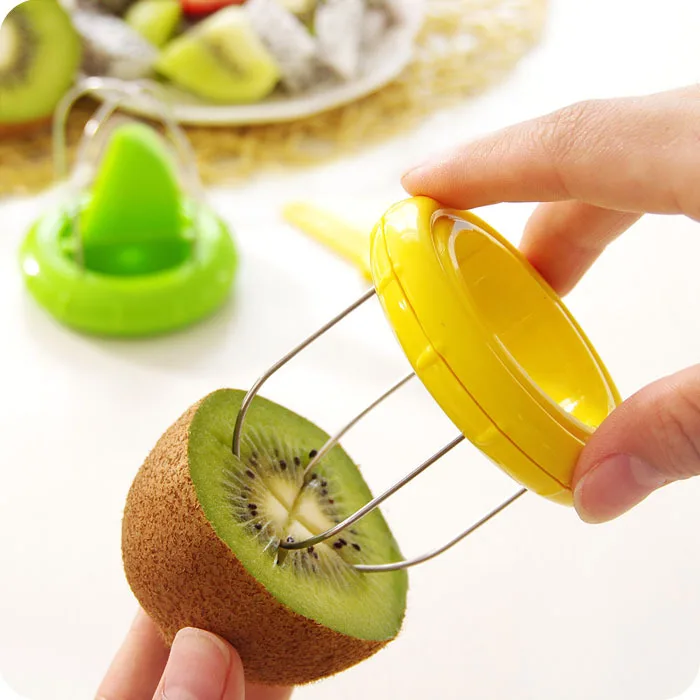 

Hot Sale Mini Fruit Kiwi Cutter Peeler Slicer Kitchen Gadgets Tools Kiwi peeling tools For Pitaya Green