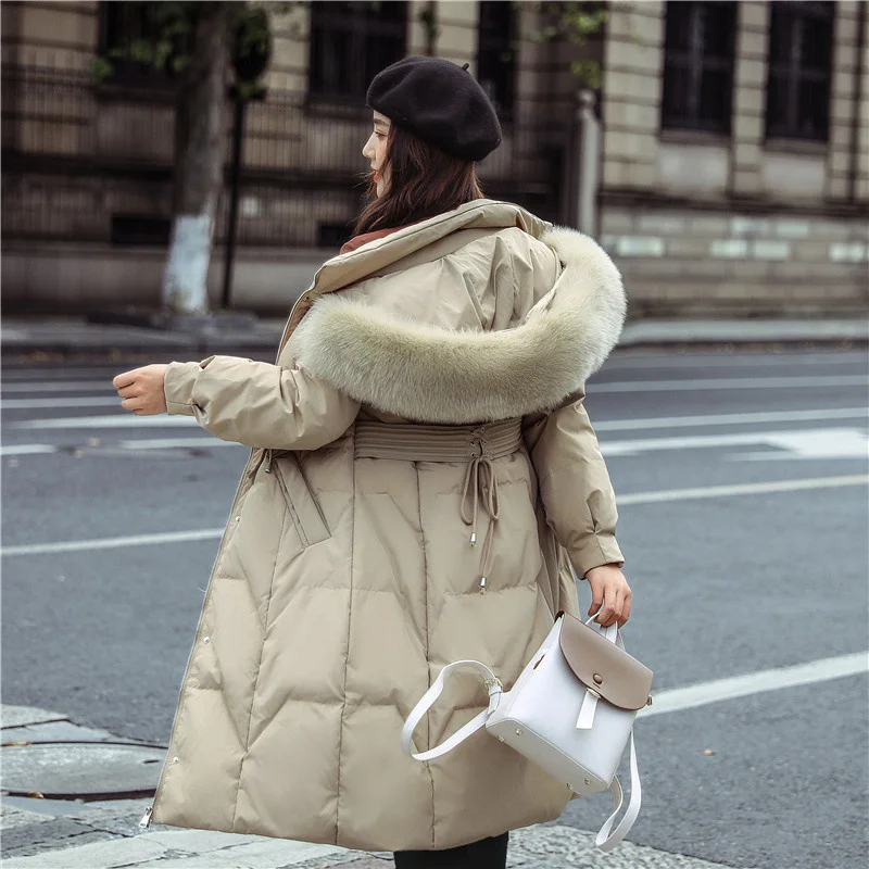 

2021 new down jacket women's middle and long style thickened and thin, close up and keep warm, real fox fur collar white duck