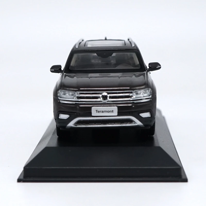 Высокая тщательная 1:43 VW TERAMONT2017 модель автомобиля из сплава статического металла