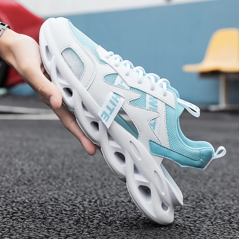 

Trendy Men Sandals Summer Soft Sandals HIgh Quality Antiskid Damping Shoes Outdoor Comfortable Walking Roman Sandals Zapatillas