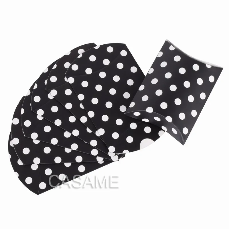 black with white dot 25 шт., Подарочная коробка для конфет на подушку, новинка, бумажная подушка в форме подушки, свадебные подарочные коробки, вечерние подарочные коробки для пирога, Экологичная Подарочная коробка из крафт-бумаги - Цвет: black with white dot