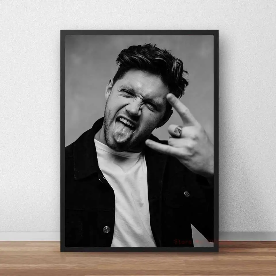 

Star Posters and Prints Singer One Direction Member Niall Horan Portrait Painting Canvas Wall Art Picture for The Home