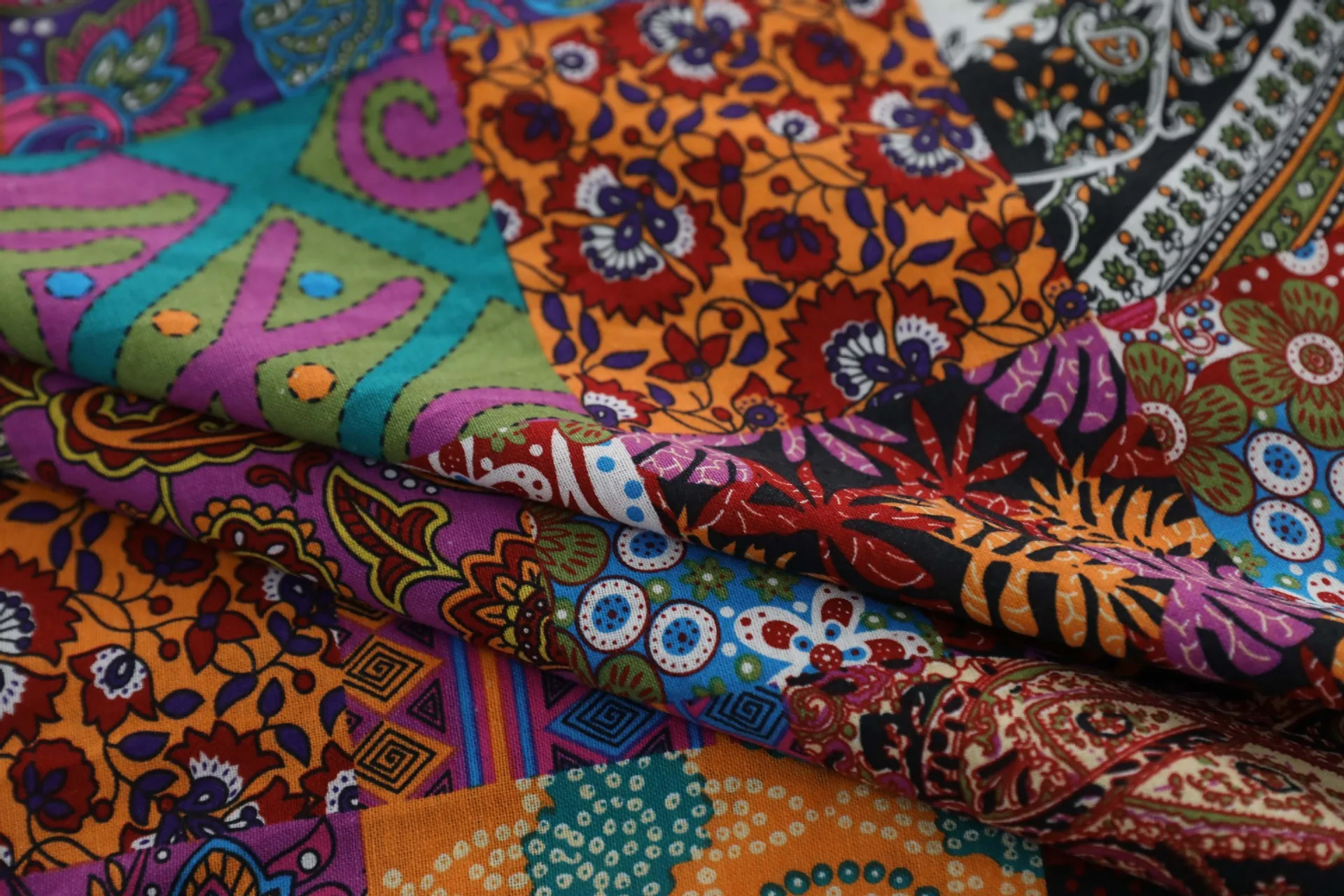 

Curtains for Living Room Bohemian Retro Ethnic Style Living Room Study Cotton and Linen Printing Semi-shading Fabric Curtains