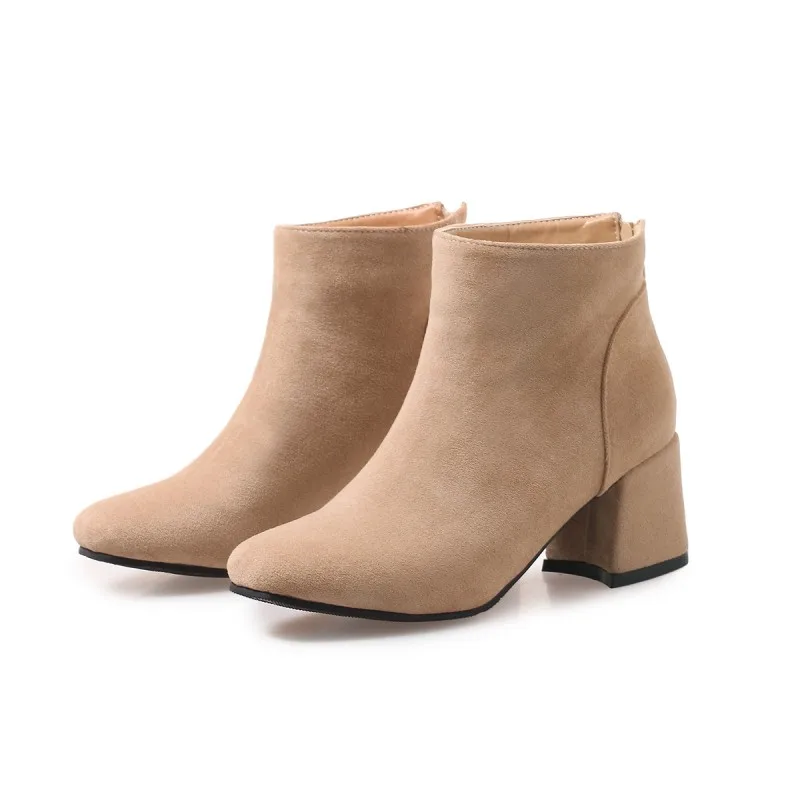 Ботинки мартинсы большого размера на среднем толстом каблуке ботильоны короткие