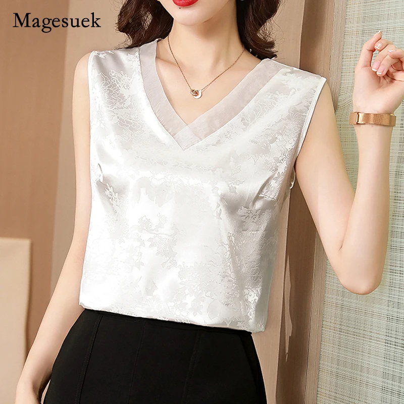 

New Women 2021 Summer Plus Size Satin Blouse V-neck Lace Ice Silk Blouse for Women Elegant Loose Sleeveless Tops Blusa 14920