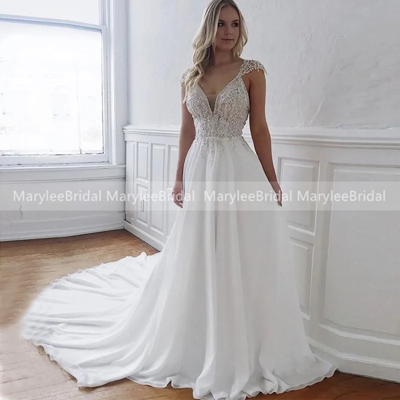 Белое свадебное платье в стиле бохо с рукавами крылышками винтажное кружевное