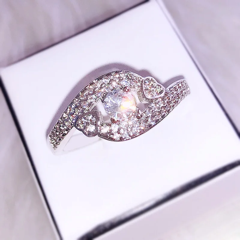 

Fashion Simple Love Wrapping Zircon Ring Lady Engagement Accessories Send Girlfriend Exquisite Birthday Gift Free Shipping