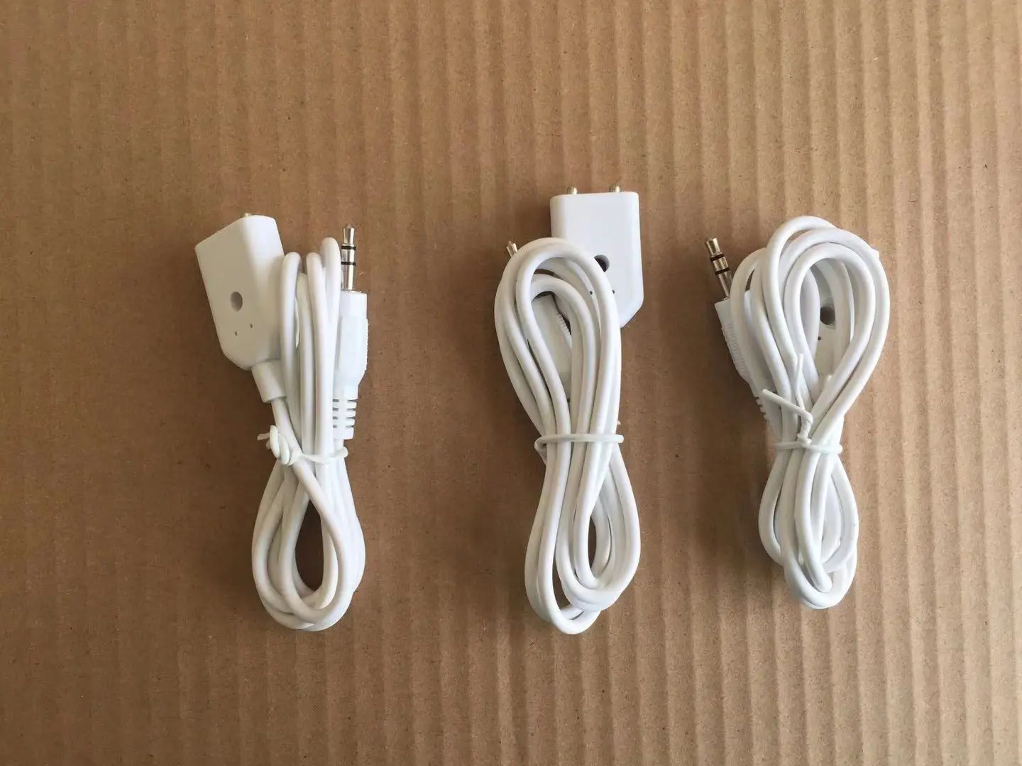 

3pcs/lot Wired Water Leakage Alarm Detector Water Leak Alarm Sensor with 3.5mm Jack, free shipping