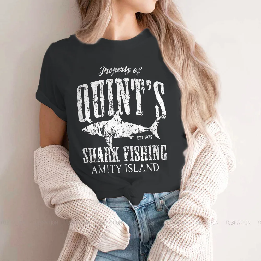 

Уникальная футболка Quints с изображением рыбалки и острова акульи для девочек, удобная футболка с изображением акулы, новый дизайн, идея для п...