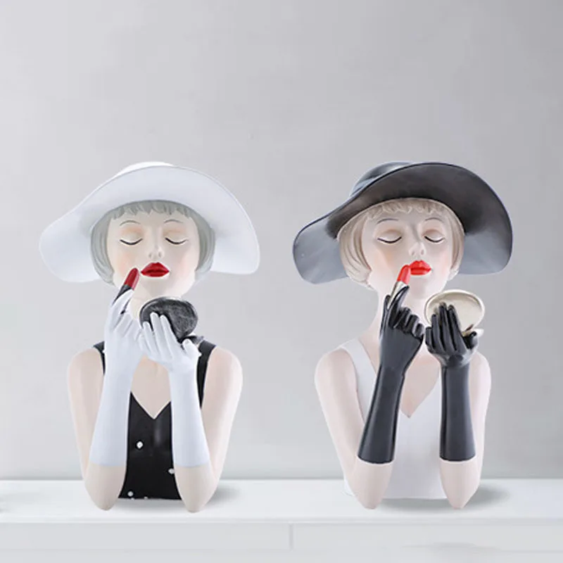 

Nordic Creative Lipstick Lady Figure Artware Character Sculpture Home Decoration Accessories Modern Art Resin Statue Ornament