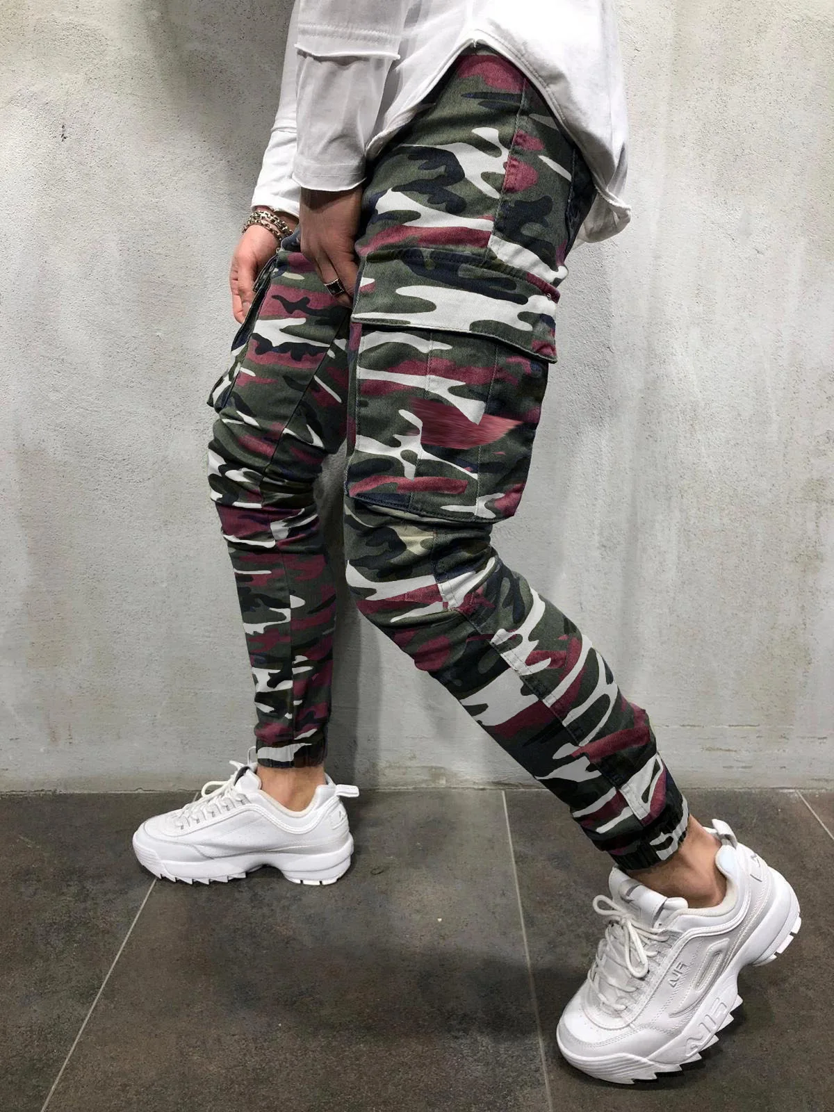 

Men's Multi Pocket stretch jeans camouflage rubber band leg jeans new style