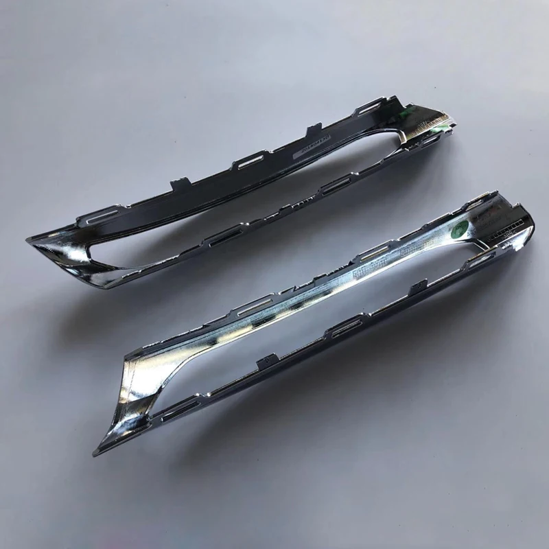 Левый/правый дневные ходовые огни Trim A2078850574 для Mercedes-Benz E Class W207 E220 E250 E350 E400 |