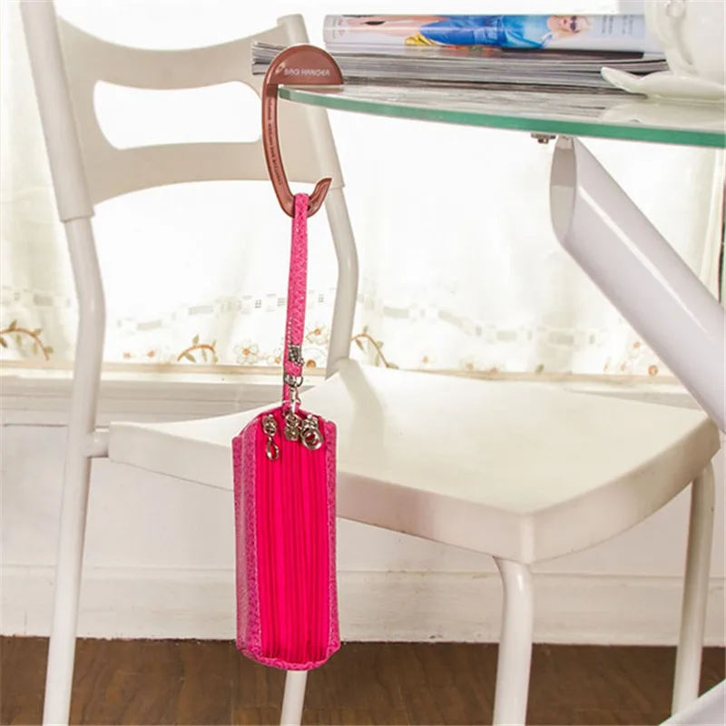 

Removable Plastic Bag Hook Portable Table Purse Bag Hook Hanger Holder Handbag Hanger Green Brown Pink Blue 4 Colors PA872427