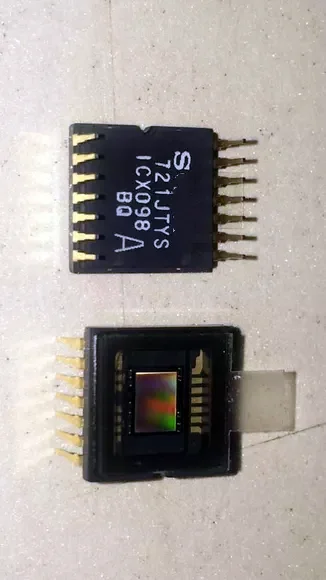 

1-10pcs New Icx098 a icx098bq icx098bq-a ceramic in-line cdip14 pin progressive scanning CCD image sensing chip