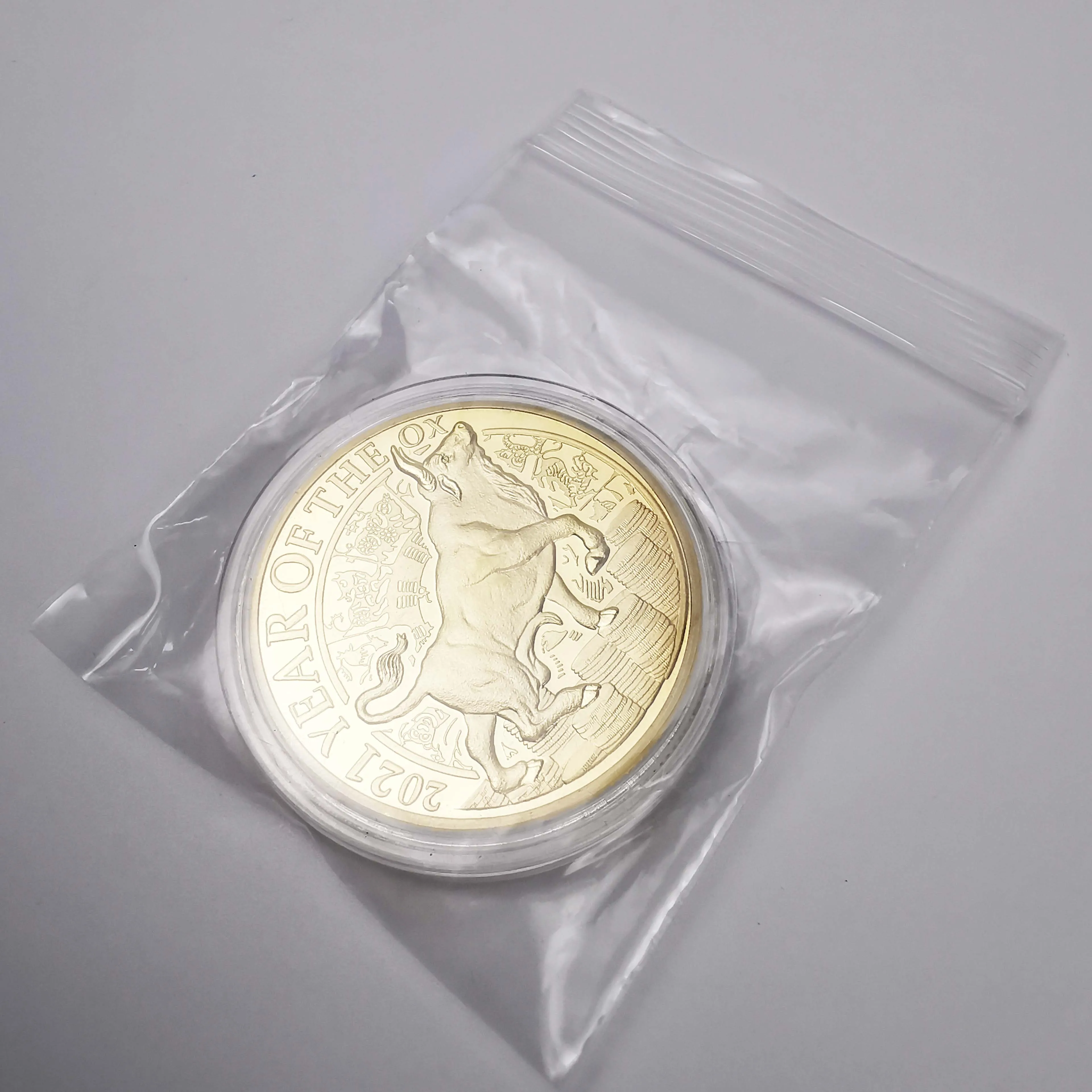 

2021 Year Of The Ox Gold Coin New Year Souvenirs Gifts Lucky Commemorative Coins Medal Bull Symbol Christmas Gift