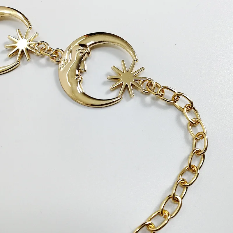 

Hot Fashion Punk Moon Sun Metal Belt Women Vintage High Waist Chain Waist Belts Gothic Sliver Pendant Belts Female Best Gift