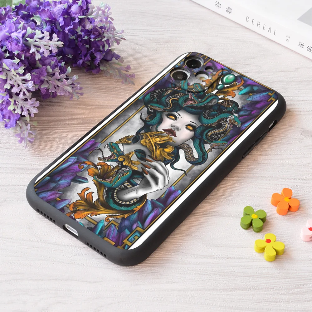 

For iPhone Medusa Print Soft Matt Apple Case