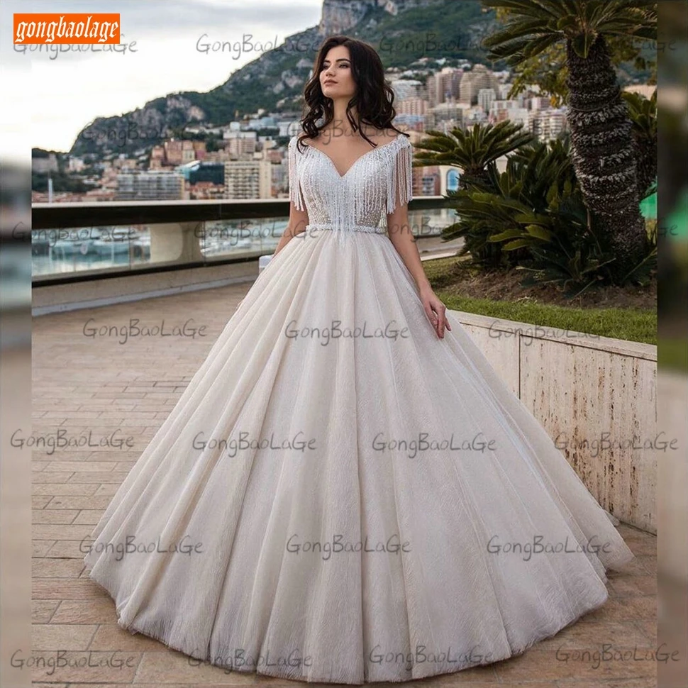 Купи Elegant Champagne Wedding Dress V Neck Lace Crystal Tulle Ball Gown Bridal Dresses Long Boho 2020 Custom Made Vestidos De Novia за 9,273 рублей в магазине AliExpress