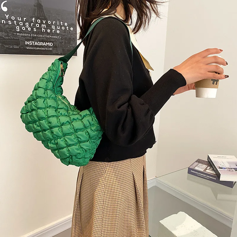 

Luxury Down Cotton Shoulder Bags for Women 2021 Rhomboid Cloud Bag Casual Light Fold Bag Female Daily Shopper Purses Hand Bags