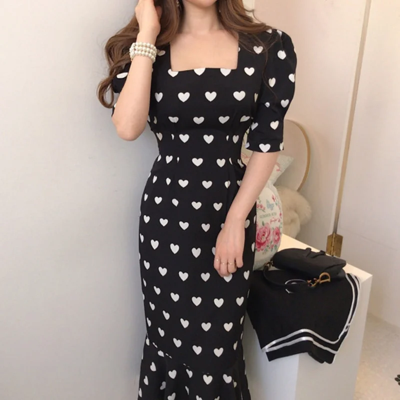 

Korean Chic French Dress Small Love Printing Square Collar Slim Short Sleeve Fishtail Dress