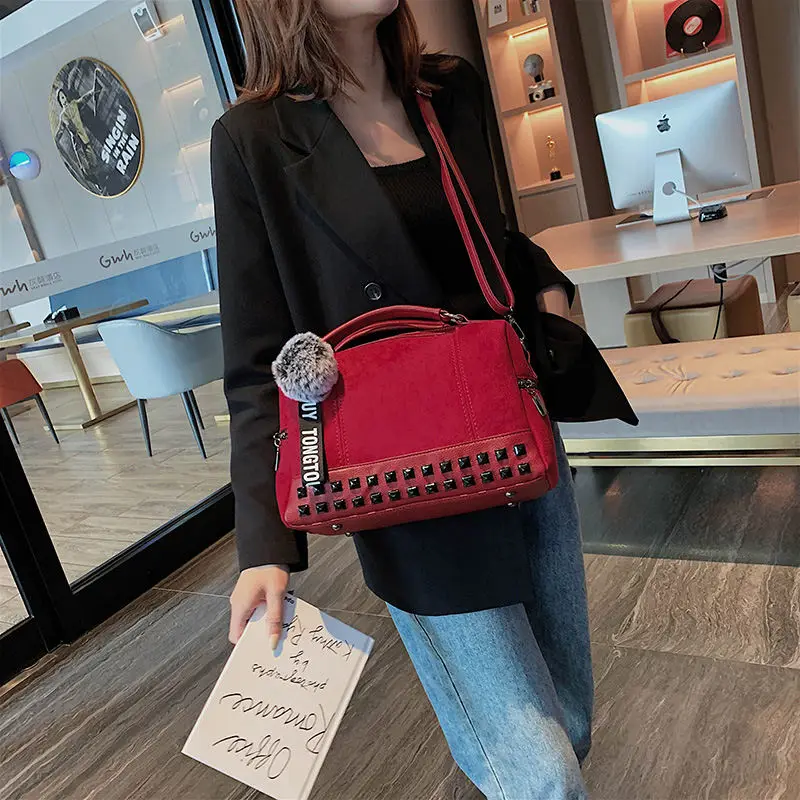 Fashion Scrub Women Hand Bags Vintage Rivet Messenger Bag Quality Retro Shoulder Bags Simple Crossbody Bag Tote Bolsa Feminina
