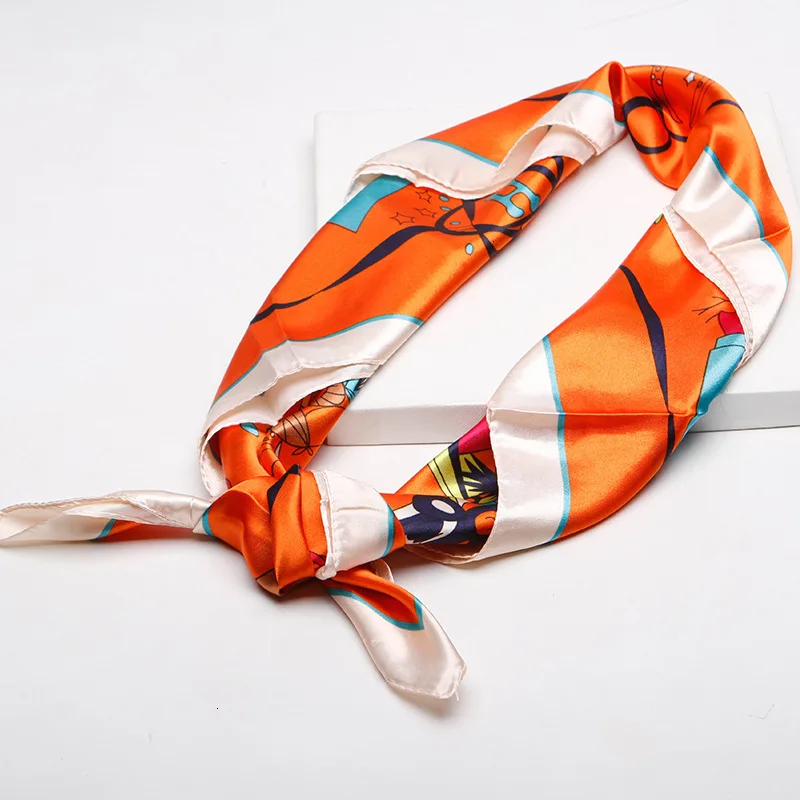 Популярные женские модели 2019 квадратный атласный шарф с принтом карет и цветов
