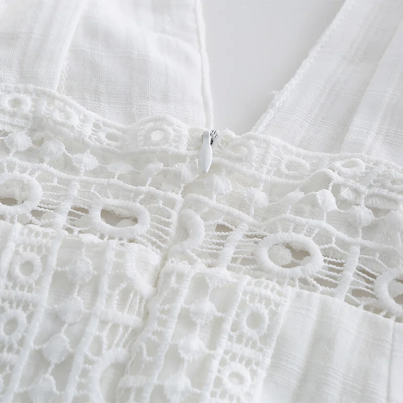 

Women Summer Bohemian Beach Boho Dress Embroidery Lace White Dress Deep V Neck Backless Sexy Mini Dress Ruffle Holiday Sundress