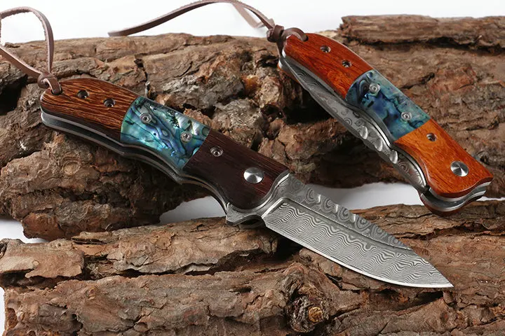 

Damascus Folding Knife Tactical Camping Survival Folding Knife Jungle Outdoor Portable EDC Tool Pocket Knife With Wooden Handle