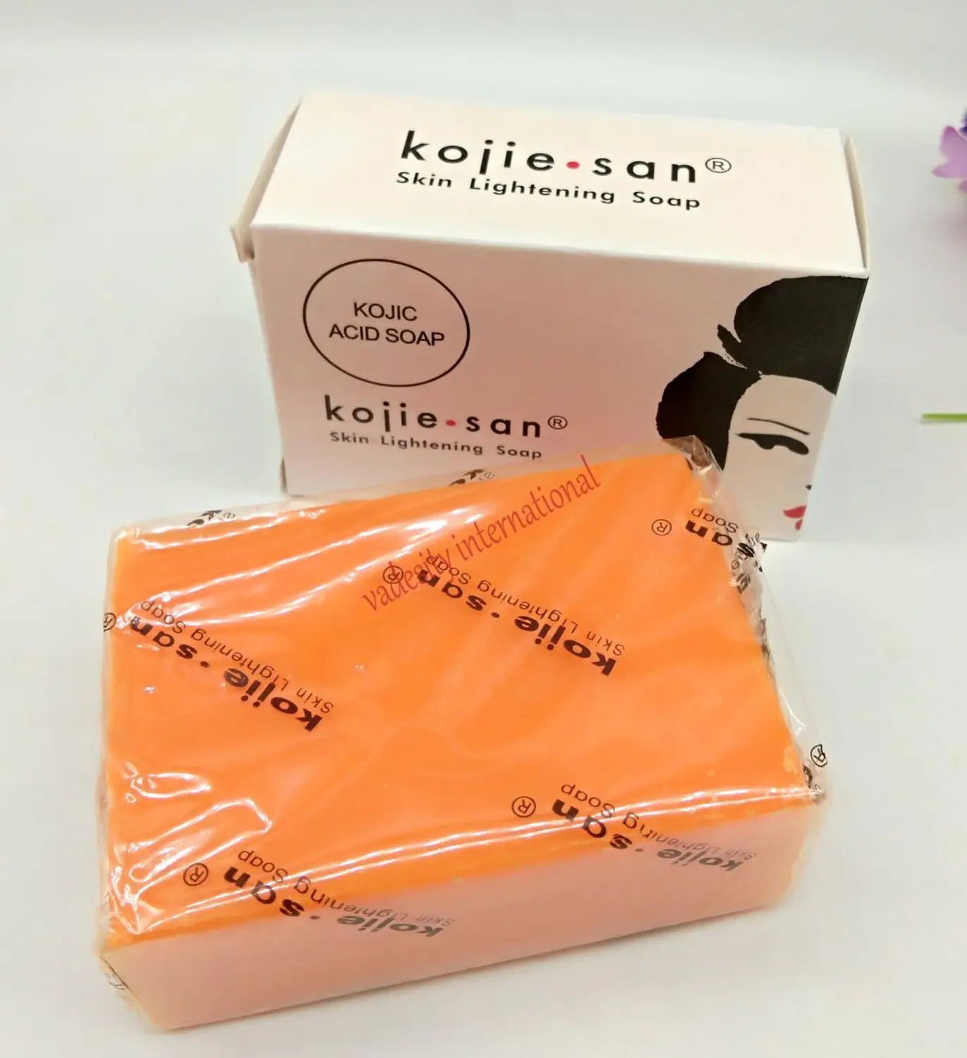 Новый kojie Сан Осветления Кожи Мыло с койевой кислотой 135g X 2 шт.|relax|relaxed hair |