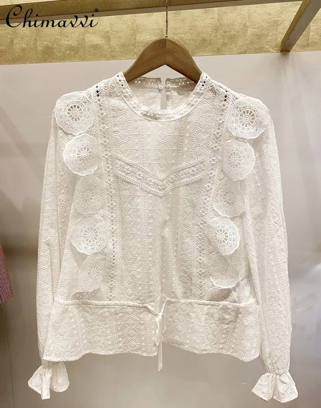 

2021 Autumn Women Clothing New Sweet Long Sleeve Palace Style Retro Embroidered Shirt Fashion Slim Fit Temperament Blouse Tops