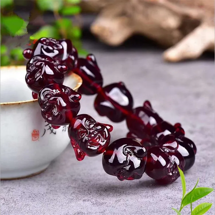 Натуральная голова Будды крови 2-го поколения красный янтарь мерный мужская и