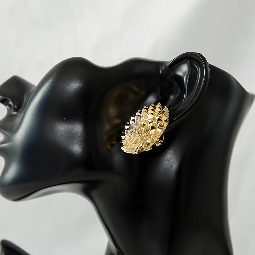 Большие круглые серьги с пиками для женщин повседневная одежда золотого цвета в