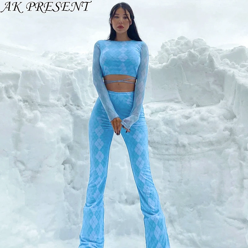 

Hollow Out Plaid Outfit Crop Top Casual Fashion Ruffles Blue Trousers 2021 Autumn New Sexy Suit Women 2 Piece Sets