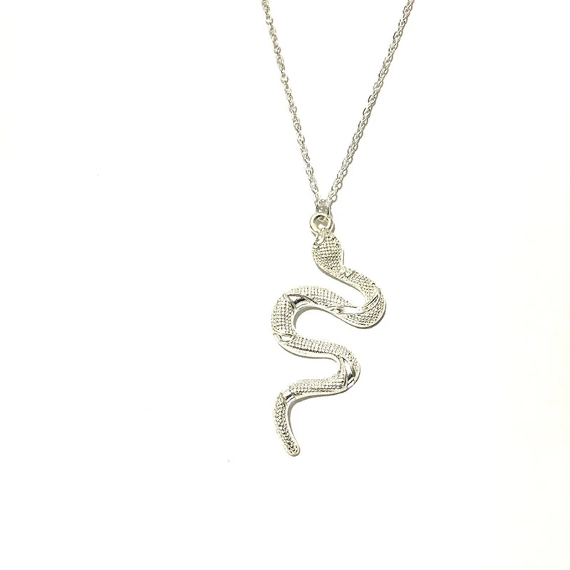 

New Snake Necklace Retro Snake Pendant Necklace Fashion Ladies Clavicle Chain Sweater Chain for Women Necklace Gift Jewelry Girl