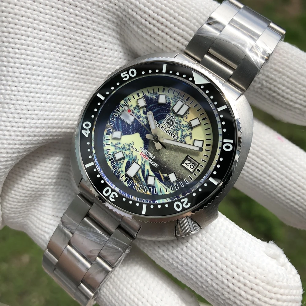 

Steeldive SD1970J Waterproof 200M watch Sapphire Stainless Steel NH35 Abalone Kanagawa Surfing Automatic Mechanical Men's watch