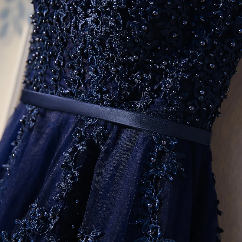 Женское вечернее платье длинное кружевное с открытой спиной и кристаллами 2021 |