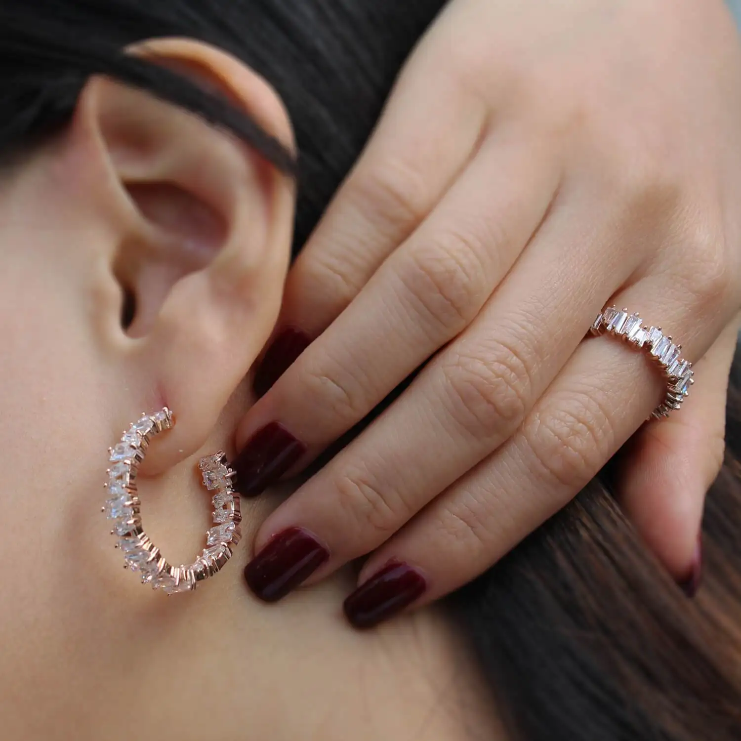 Серьги кольца женские круглые с австрийским кубическим цирконием 3