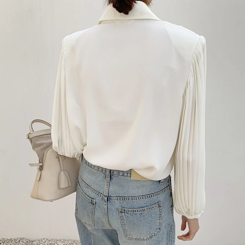 

Pleated Lace White Blouse Shirts For Women New Spring Puff Sleeve Casual Women Blouses Office Lady Loose Female Shirt Tops 12637