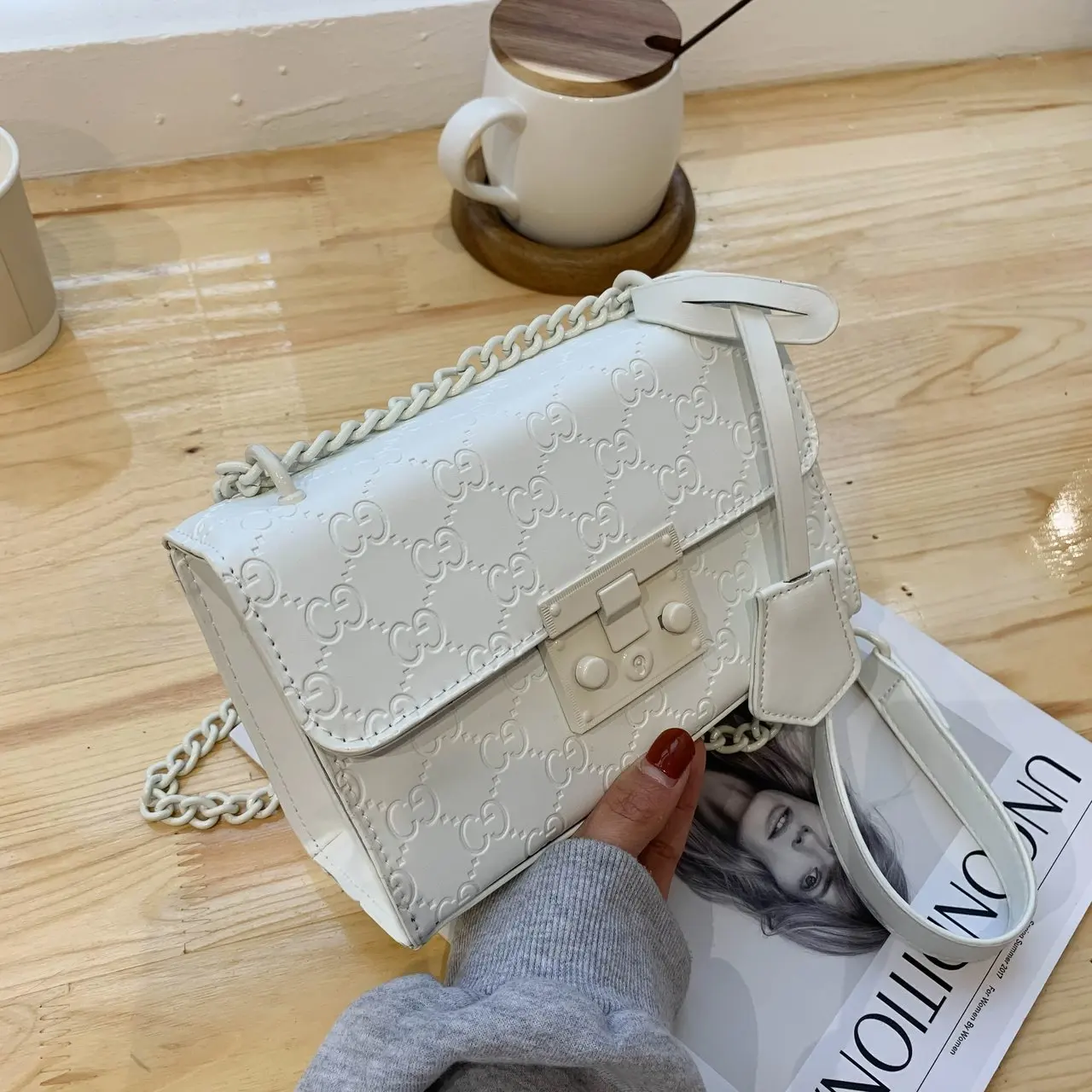 

2021 new fashion female bag chain small square bag wild embossed messenger bag shoulder trend handbag wallet