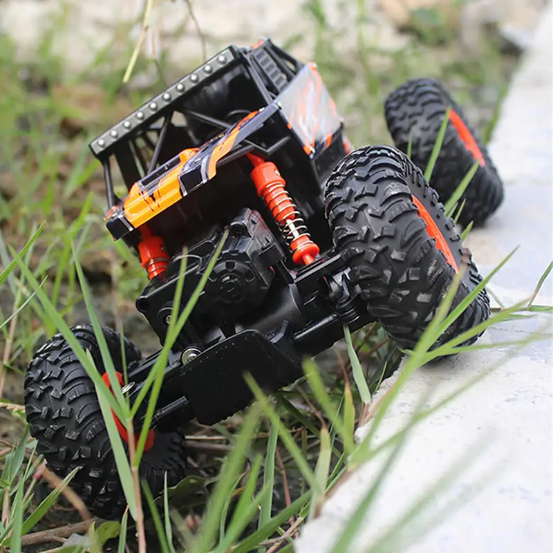 

Внедорожник 18428-B, полный привод, автомобиль с дистанционным управлением 1:18, байкер, 2,4G, зарядка игрушечная Гоночная машина