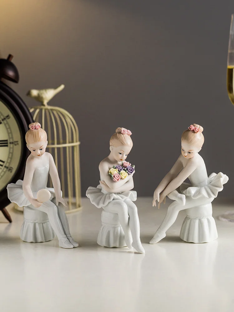 

European Ceramic Ballet Girl Ornaments Home Dancing Room Furnishing Decoration Hotel Office Desktop Figurines Accessories Crafts